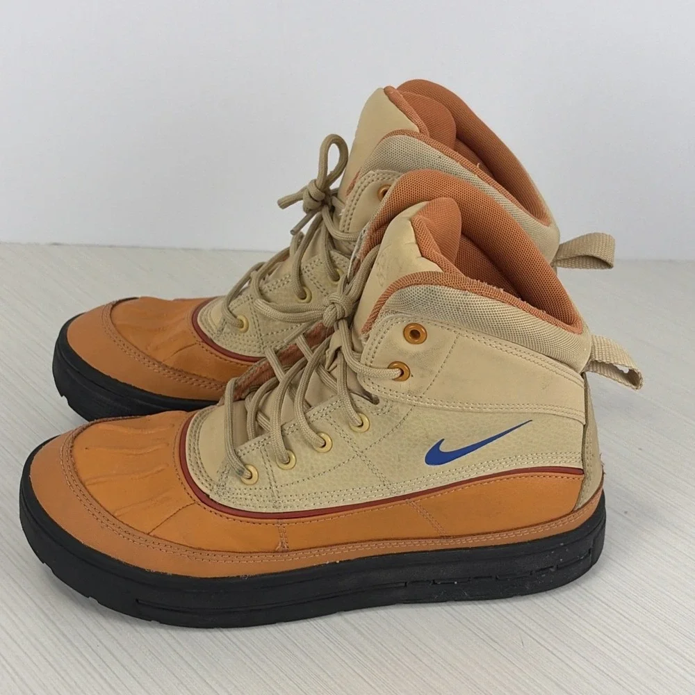 Nike Big Kids Woodside 2 High Sesame/Game Royal Boot Size 6Y 6 Youth